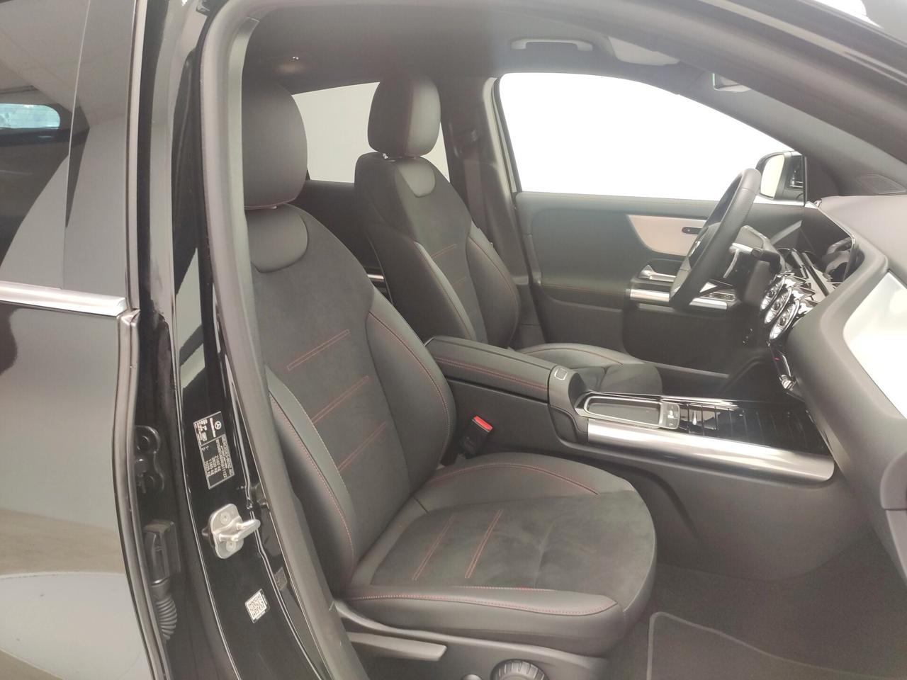 Mercedes-benz GLA 180 d Automatic AMG Line Premium MOTORE MERCEDES