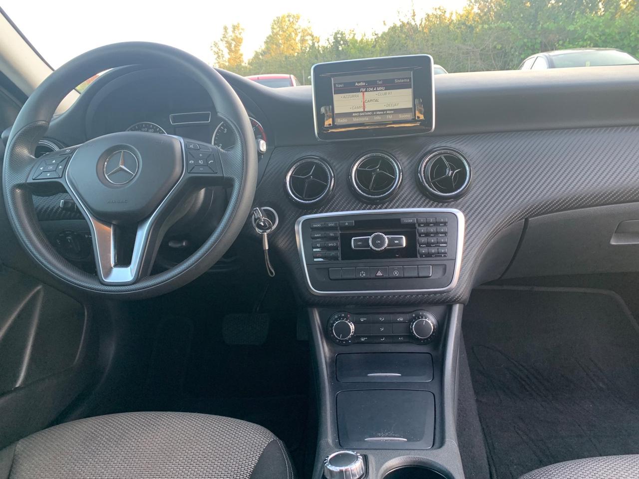 Mercedes GLA 180d Automatic - 2015