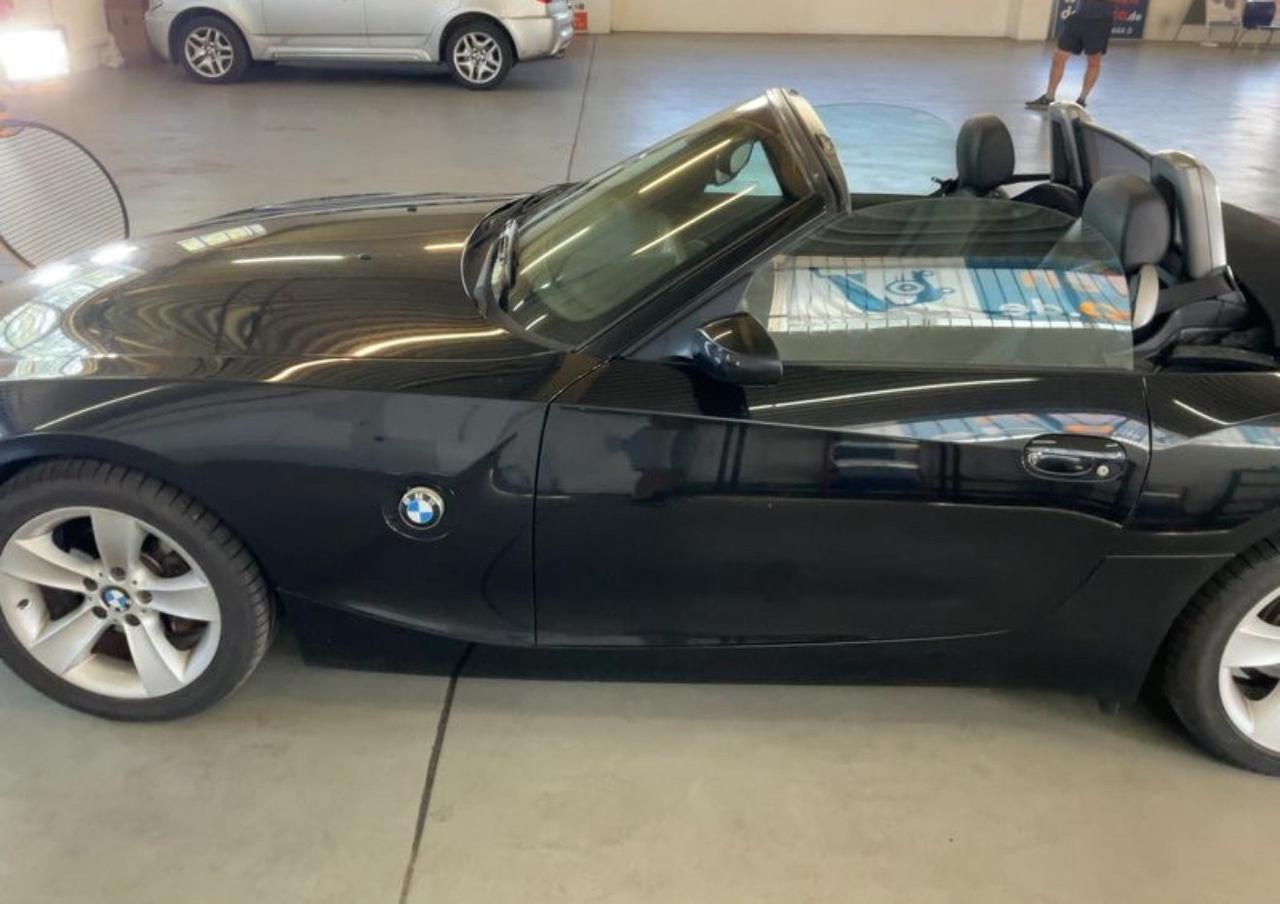 Bmw Z4 MANUALE-ASI-2.2 6CILINDRI-GARANZIA