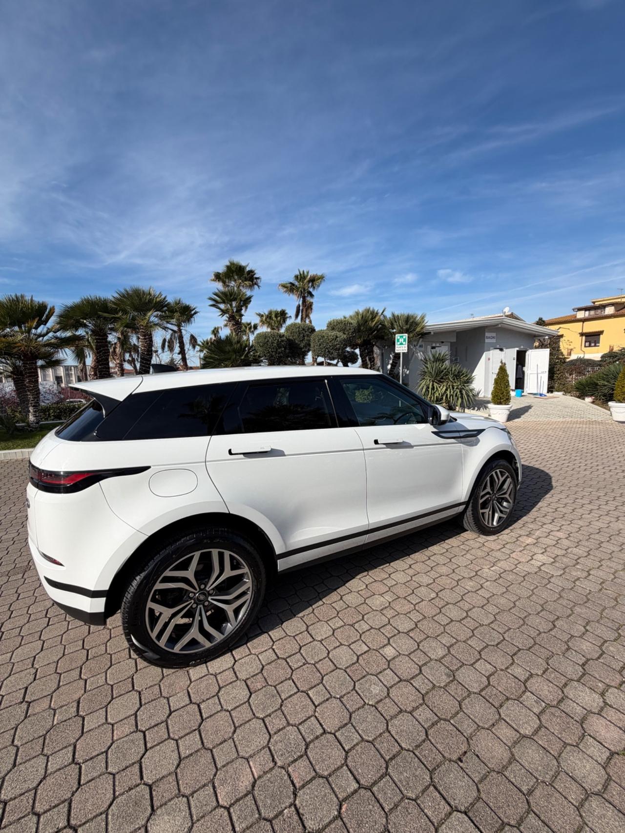 Land Rover Range Evoque 2.0D I4-L.Flw 150 CV AWD Auto SE