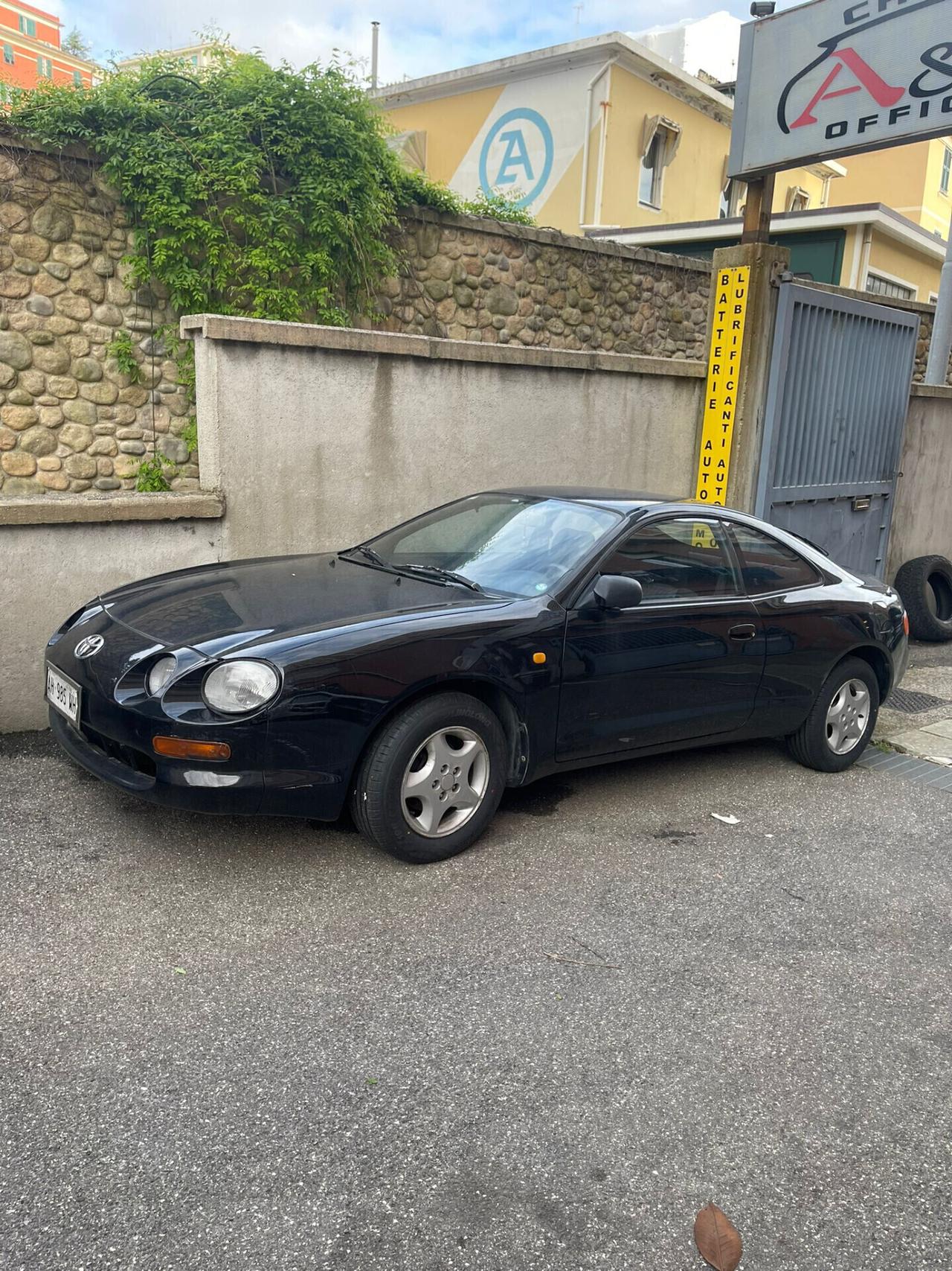 Toyota Celica 1.8i 16V cat Coupé