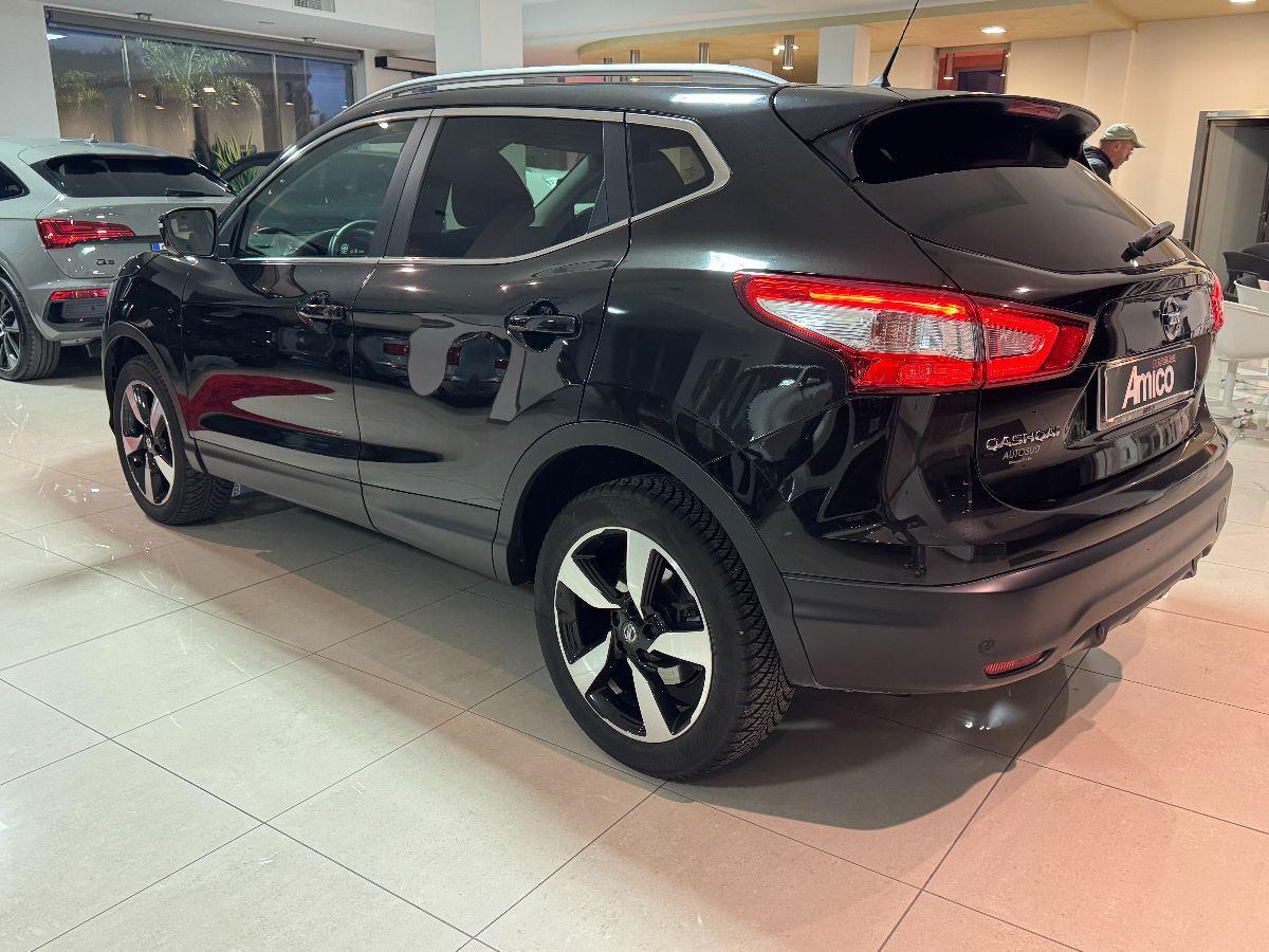 NISSAN Qashqai 1.5 dCi N-Connecta Tetto/Navi/camera