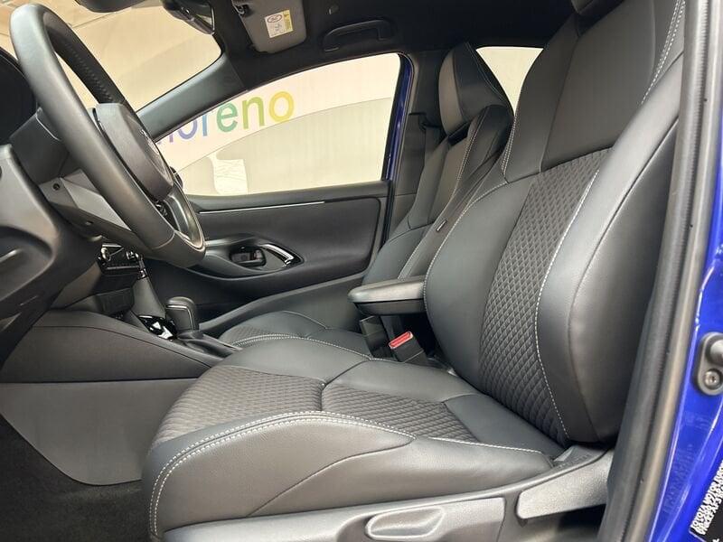 Toyota Yaris 1.5h 130 Lounge