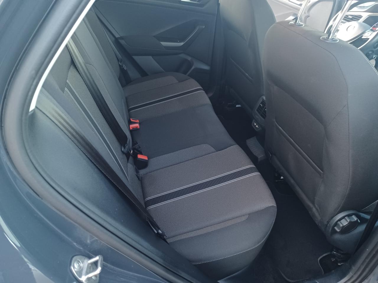 Volkswagen T-Roc 1.0 TSI Business BlueMotion Technology