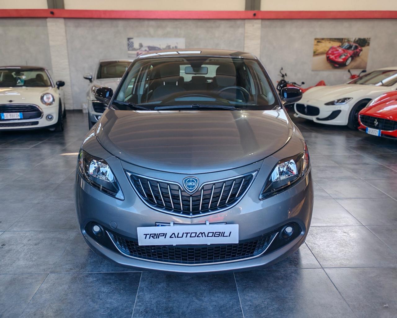 Lancia Ypsilon 1.0 FireFly Hybrid Gold