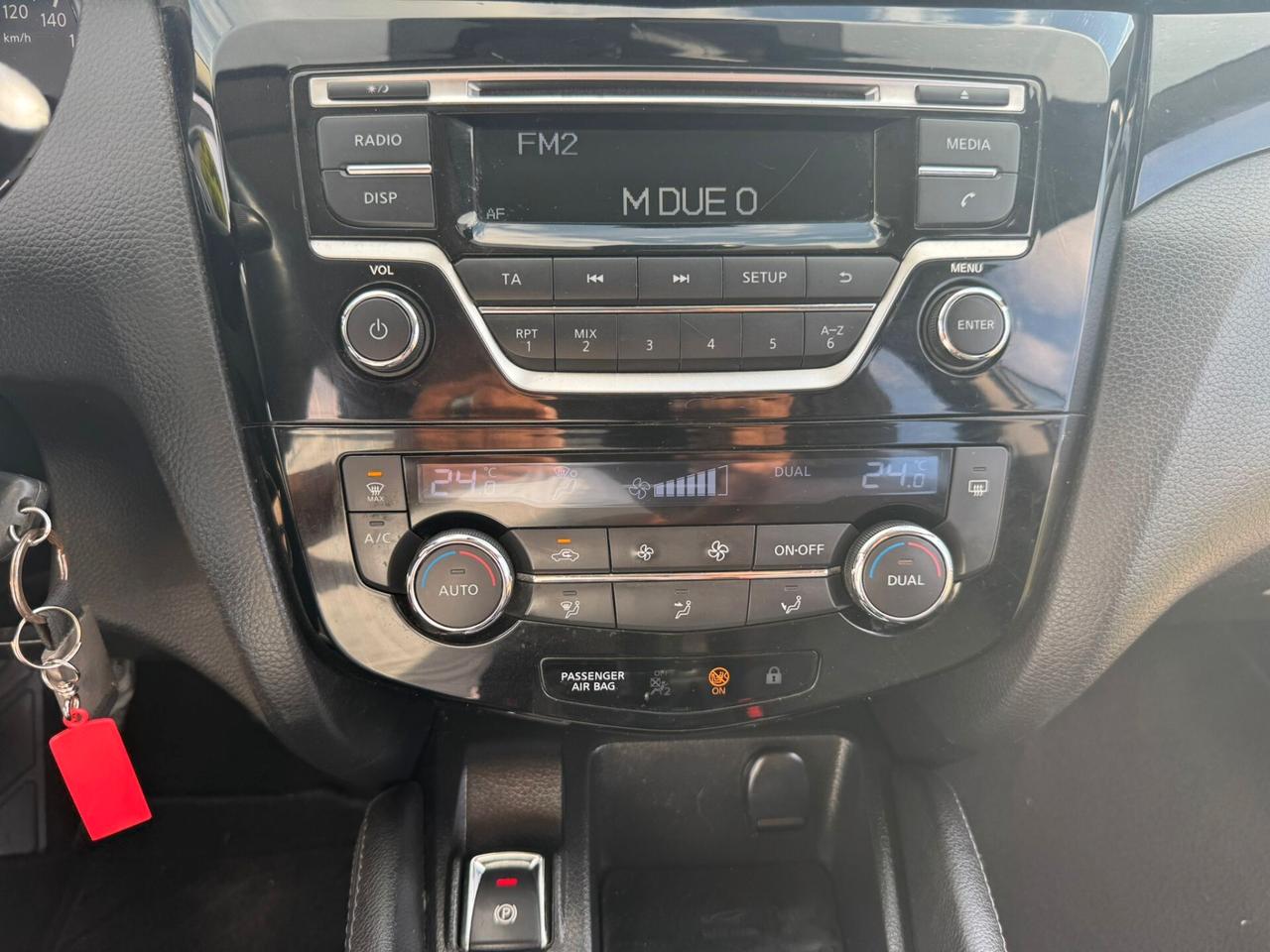Nissan Qashqai 1.5 dCi SOLAMENTE 89.000 KM