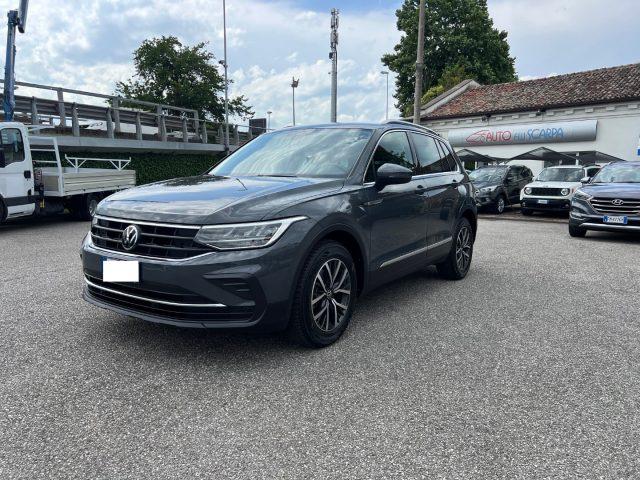 VOLKSWAGEN Tiguan 2.0 TDI SCR Life 1 PROPRIETARIO KM TAGLIANDATI