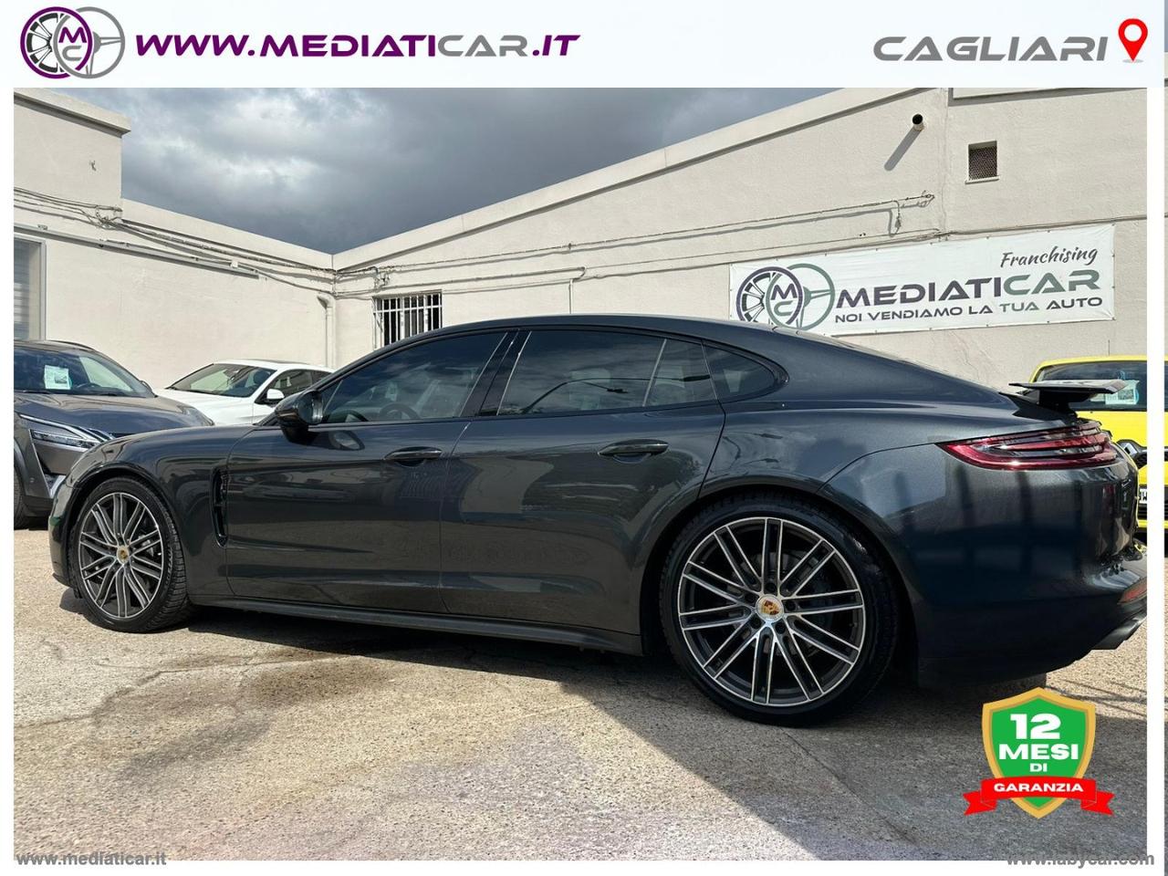 PORSCHE Panamera 4S