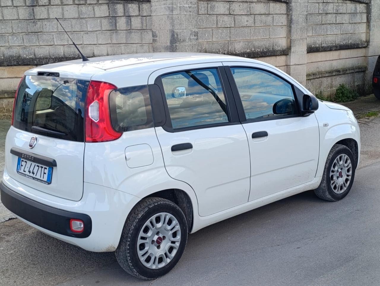 N 3 FIAT PANDA GPL CASA MADRE 11-2019/07-2020/04-2019