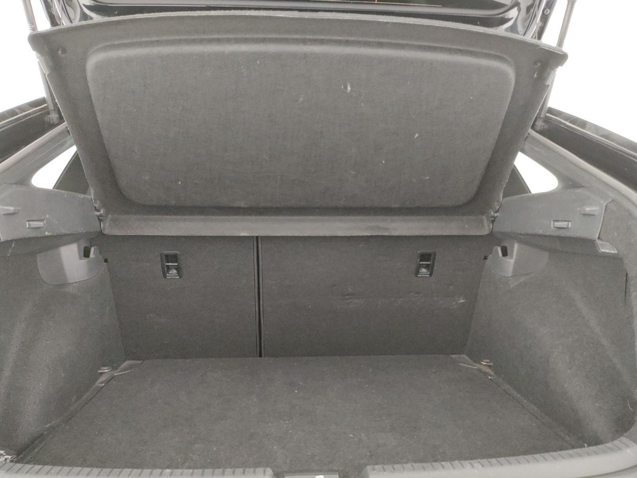 Volkswagen Taigo 1.5 tsi r-line 150cv dsg