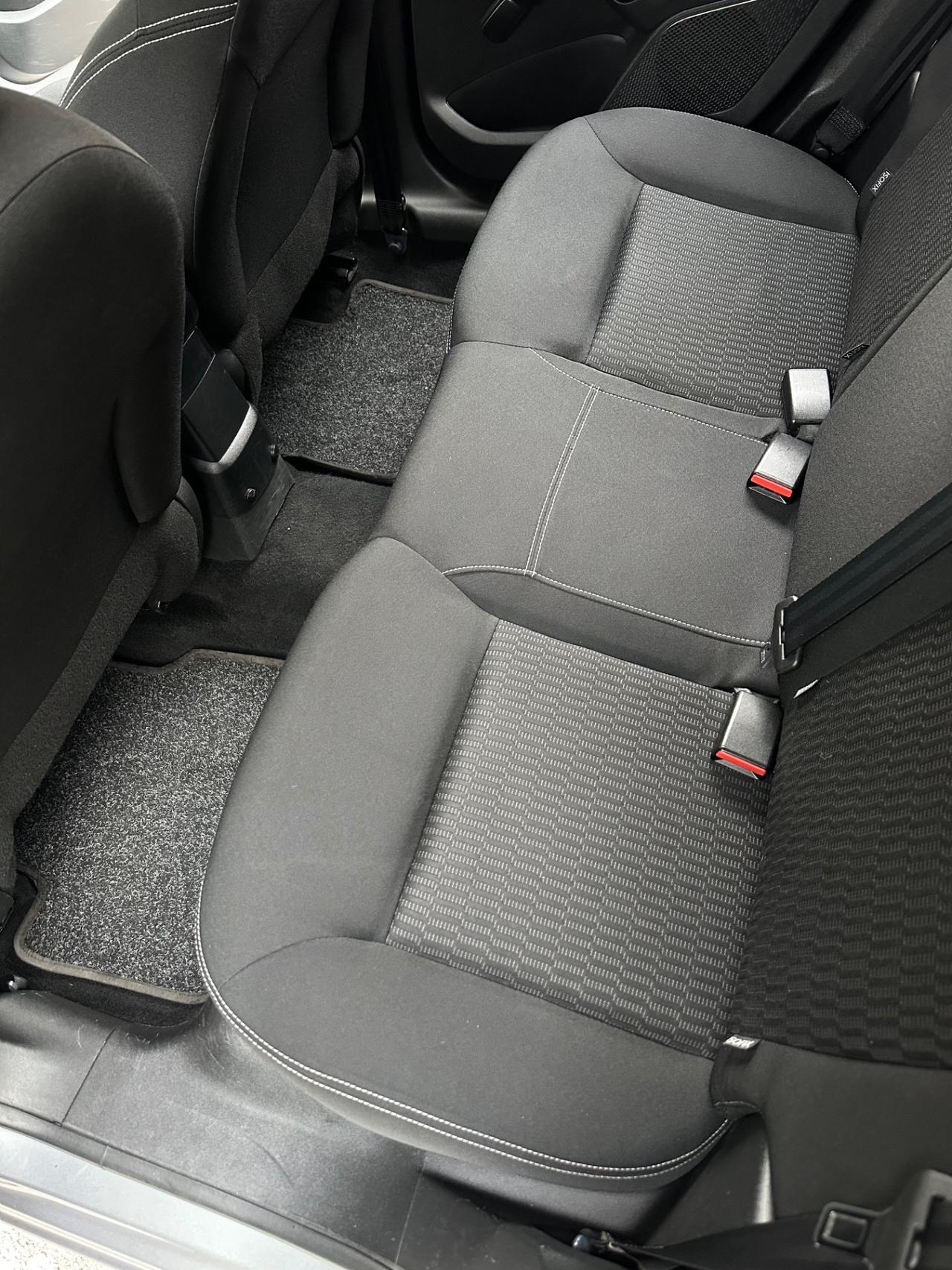 Peugeot 208 1.5 BlueHDi 100cv 5p. Allure