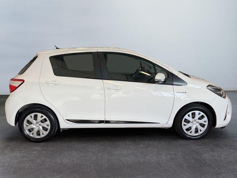 Toyota Yaris 1.5 Hybrid 5 porte Active