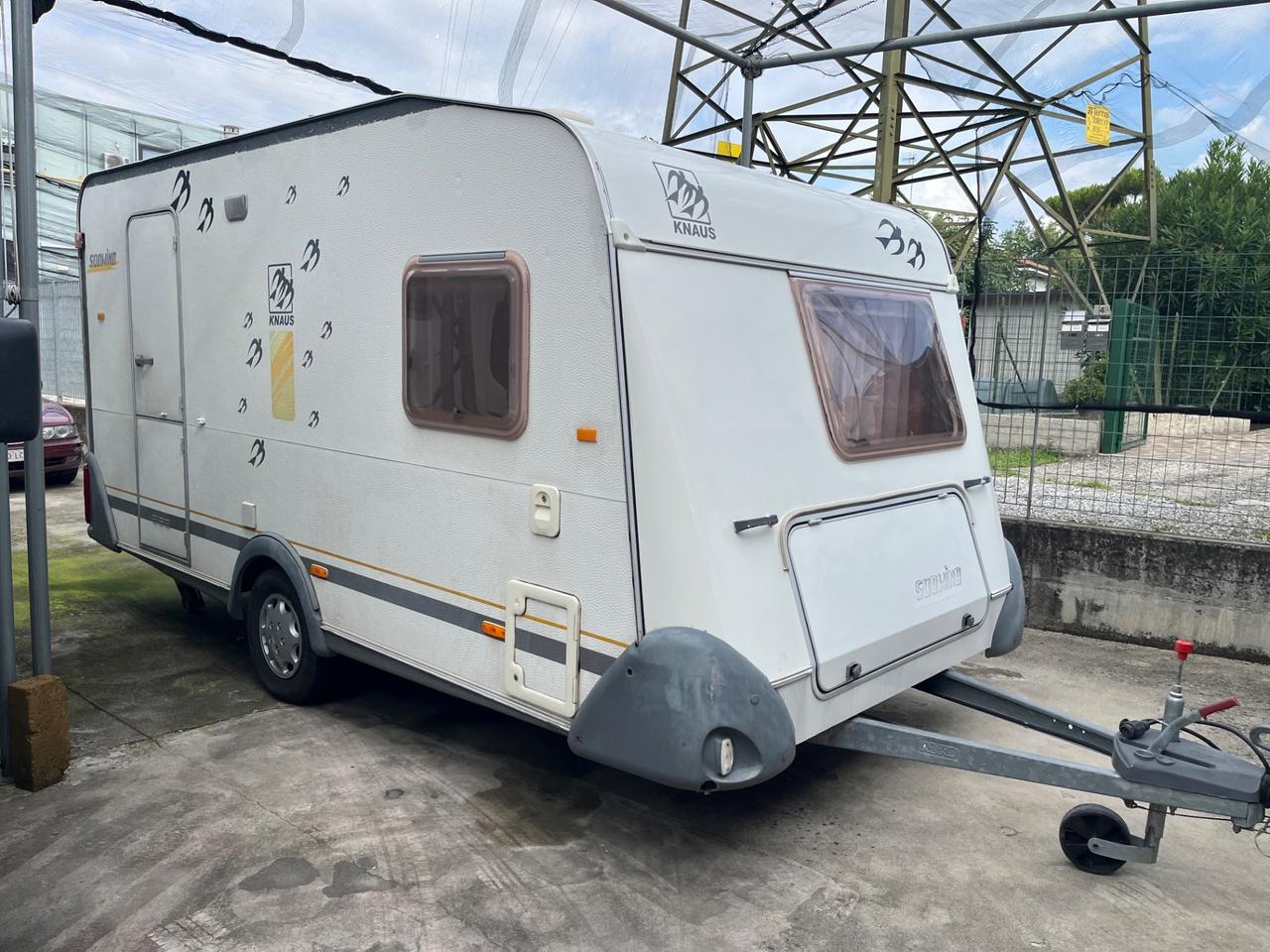 Knaus Sudwind 4.50 4posti