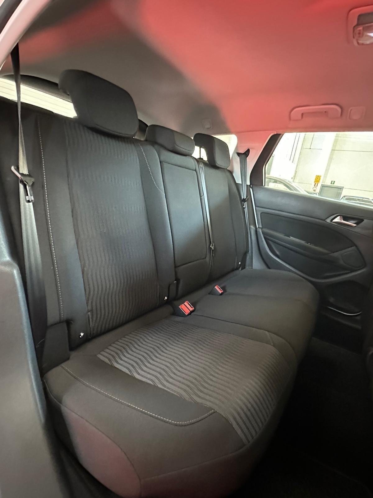 Peugeot 308 BlueHDi 120 S&S EAT6 SW Allure