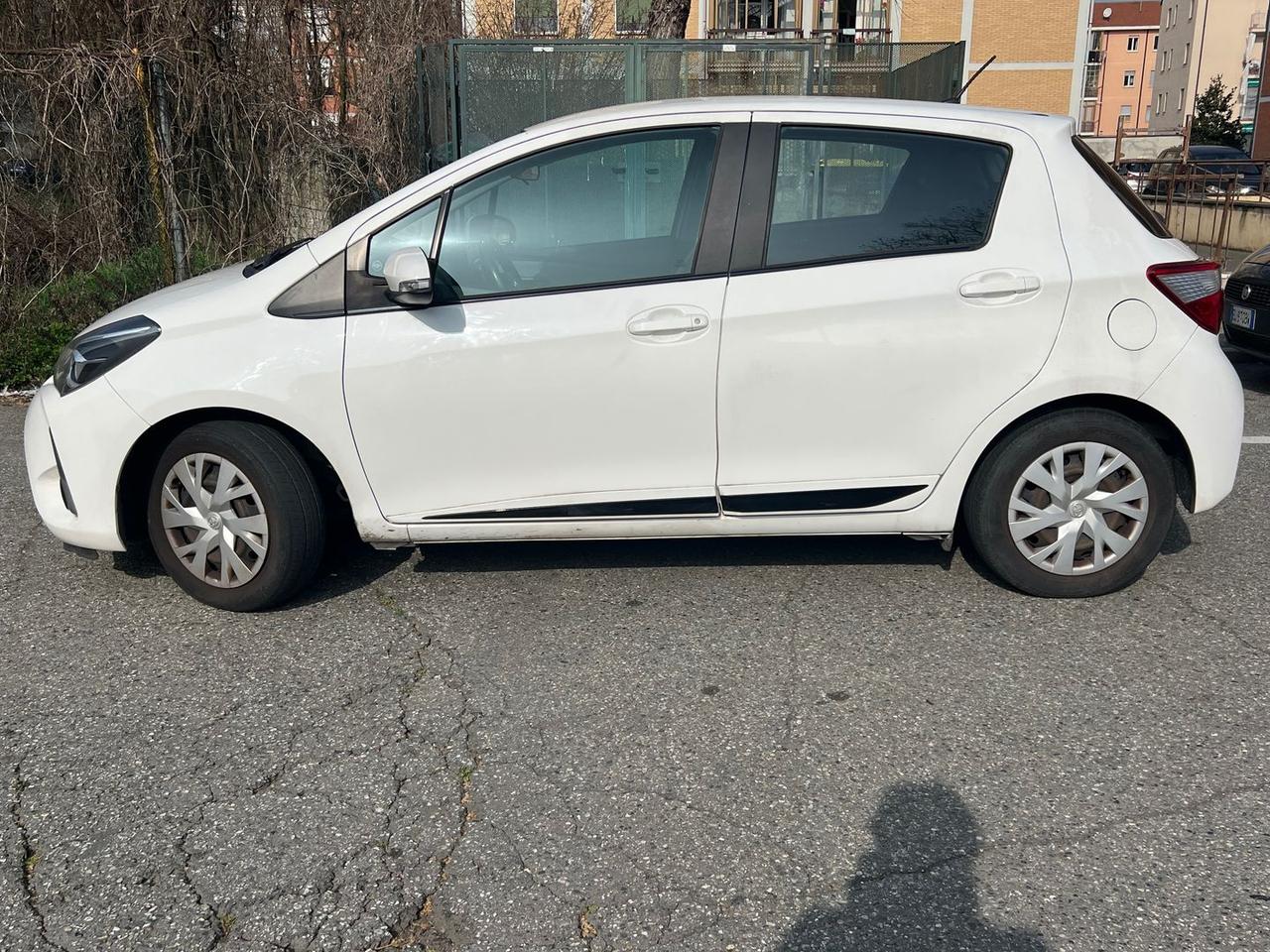 Toyota Yaris Active 1.5 VVT-i HEV #9713