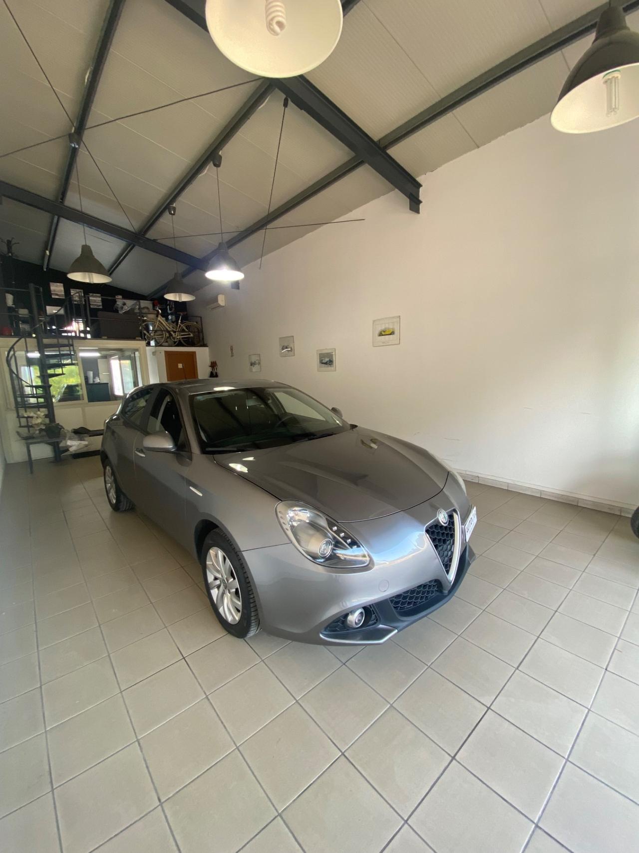Alfa Romeo Giulietta 1.6 JTDm 120 CV
