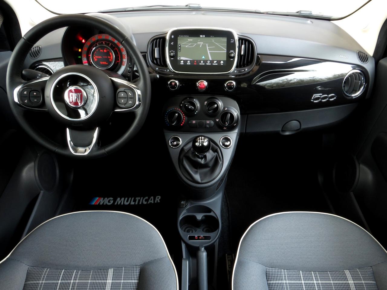 Fiat 500 1.2 Lounge 69cv. navi/sensori parcheggio/tetto pan