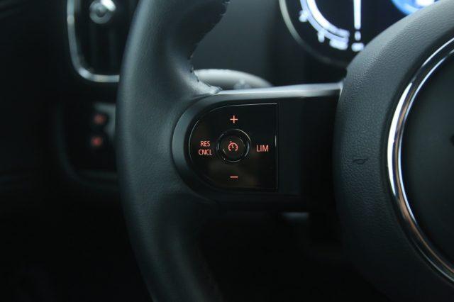 MINI Countryman 2.0 Cooper D Essential Countryman Black Exterior
