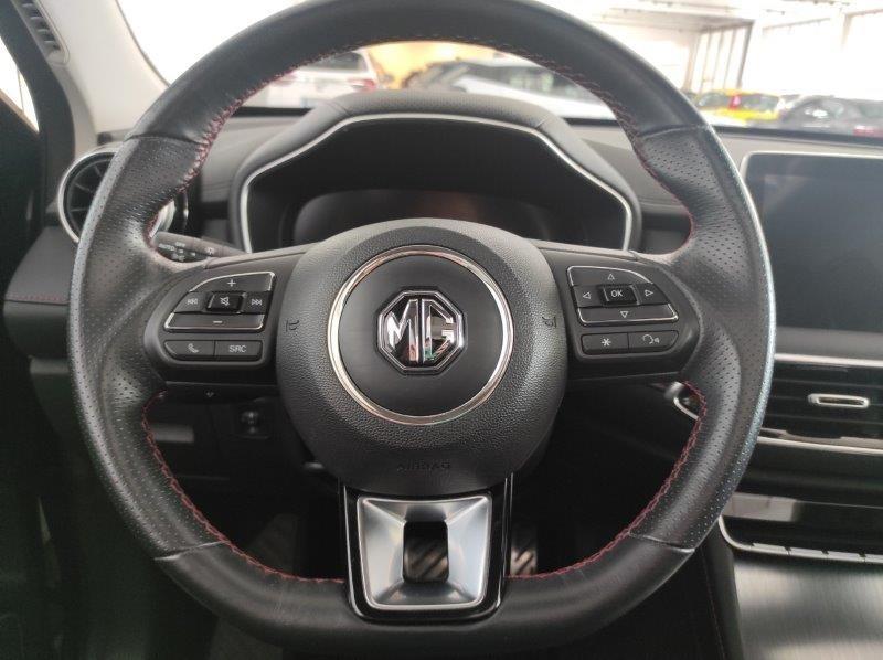 MG HS (2022-->) - HS 1.5T-GDI AT Luxury