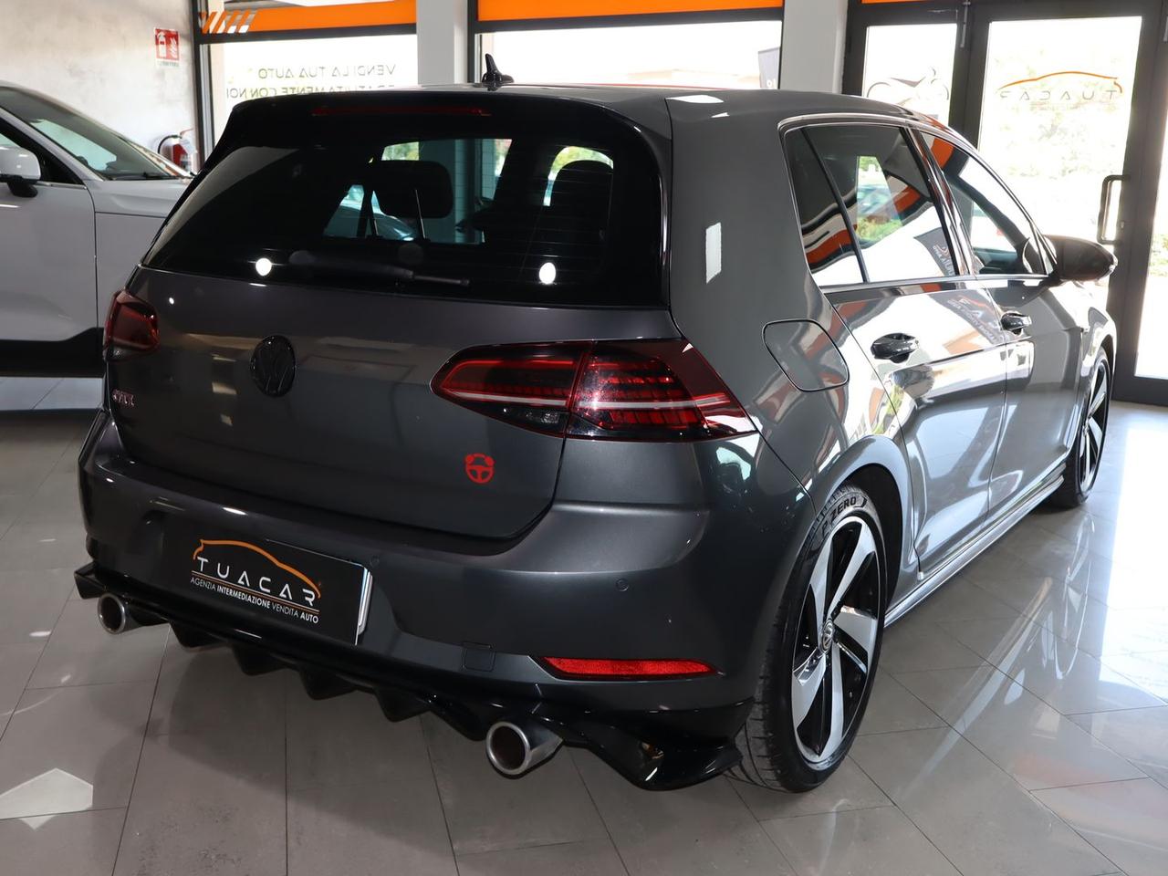 Volkswagen Golf GTI 2.0 TSI GTI #50260
