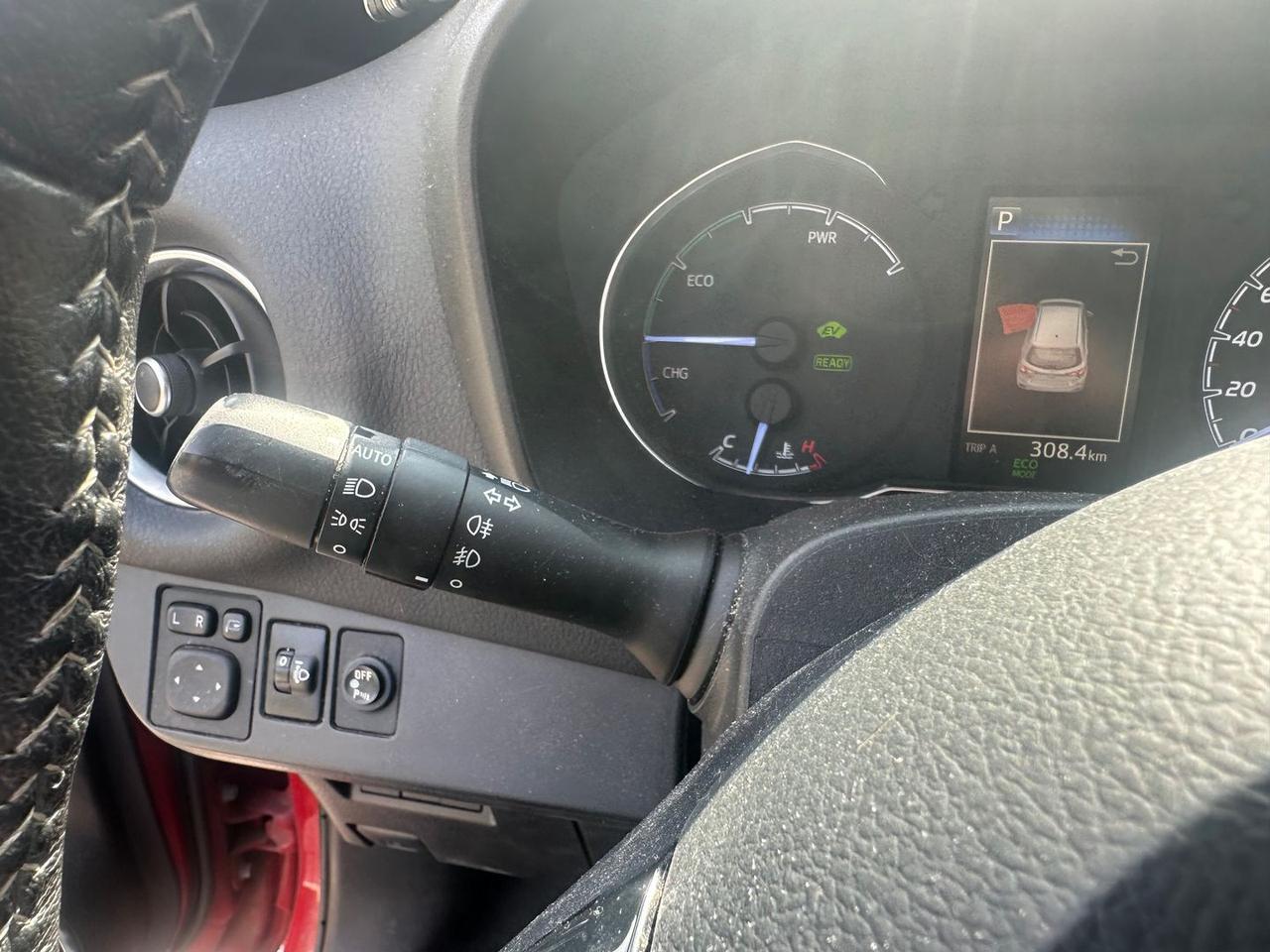 Toyota Yaris Style 1.5 VVT-i HEV
