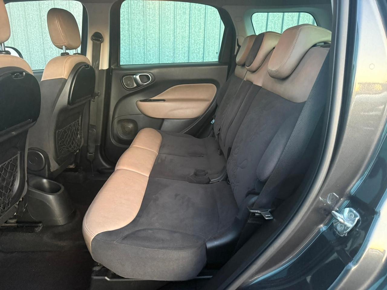 Fiat 500L LIVING cc1.6MJT LOUNGE