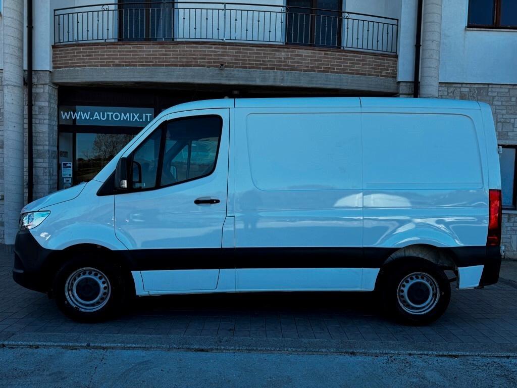 Mercedes-Benz Sprinter Cargo Van