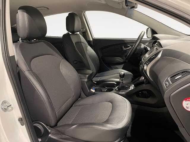 Hyundai ix35 1.7 CRDi 116CV 2WD Xpossible - NEOPATENTATI