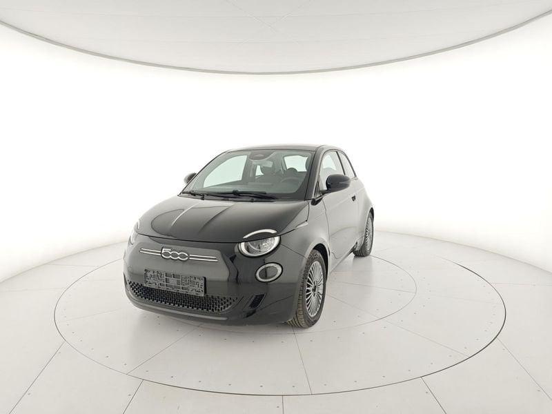 FIAT 500 e Berlina 42 kWh Icon