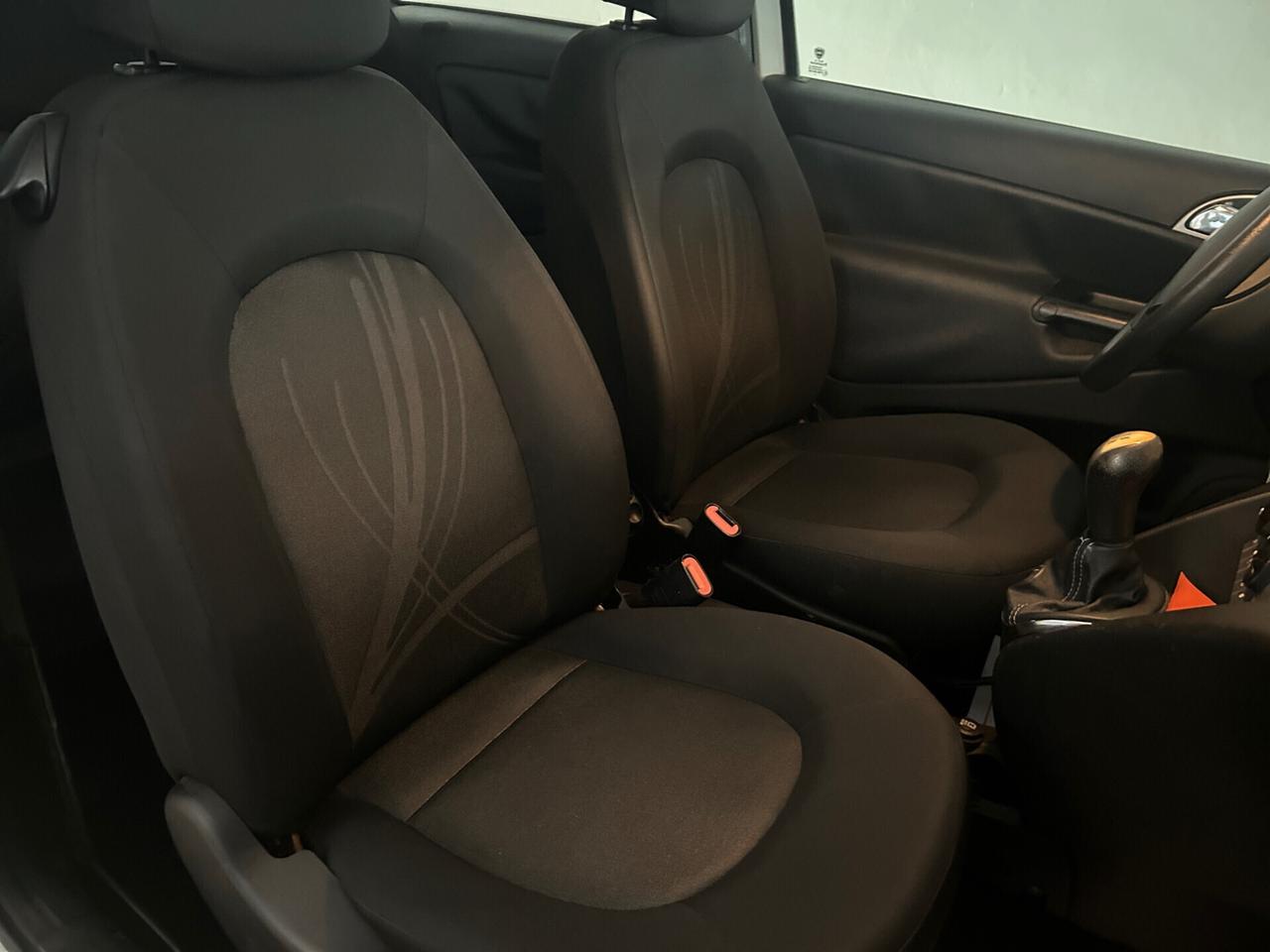 Lancia Ypsilon 1.3 MJT 16V 95 CV 5 porte S&S Silver