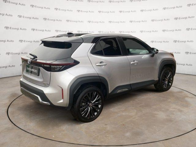 TOYOTA Yaris Cross 1.5 Hybrid 5p. E-CVT AWD-i Adventure