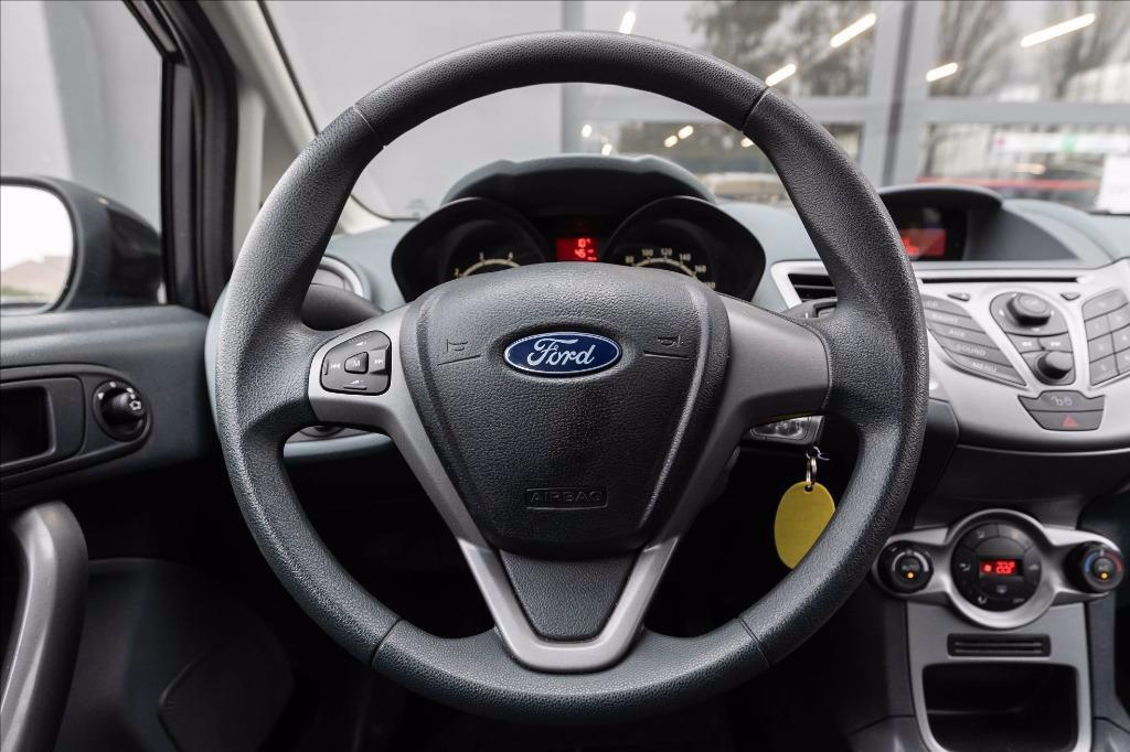 FORD Fiesta 5p 1.2 16v + 82cv del 2010