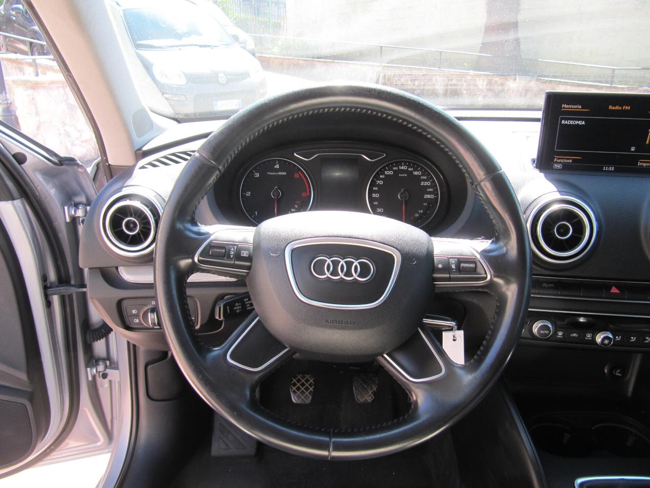 Audi A3 SPB 1.6 TDI clean diesel Ambition