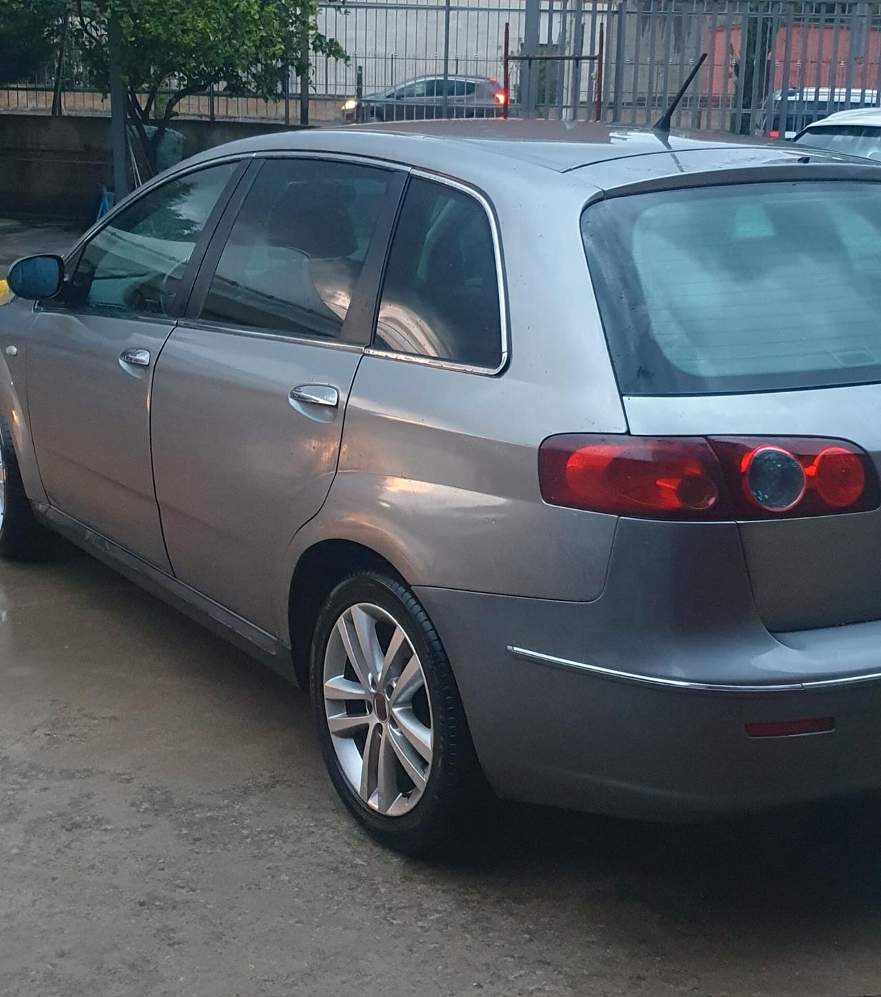 Fiat Croma 1.9 Multijet Dynamic