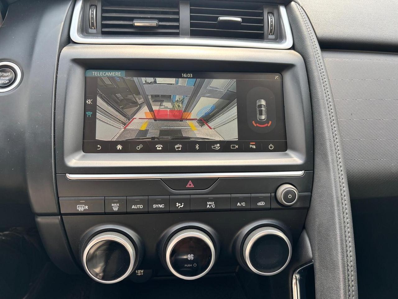 Jaguar E-Pace D 150 AWD 80.000 km