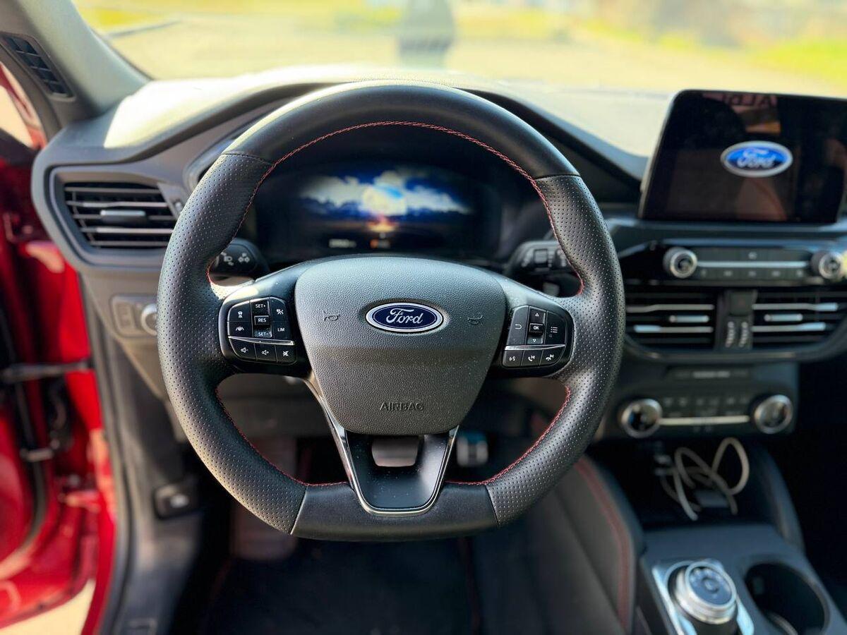 Ford Kuga 2.5 full hybrid ST-Line X Design awd 190cv cvt