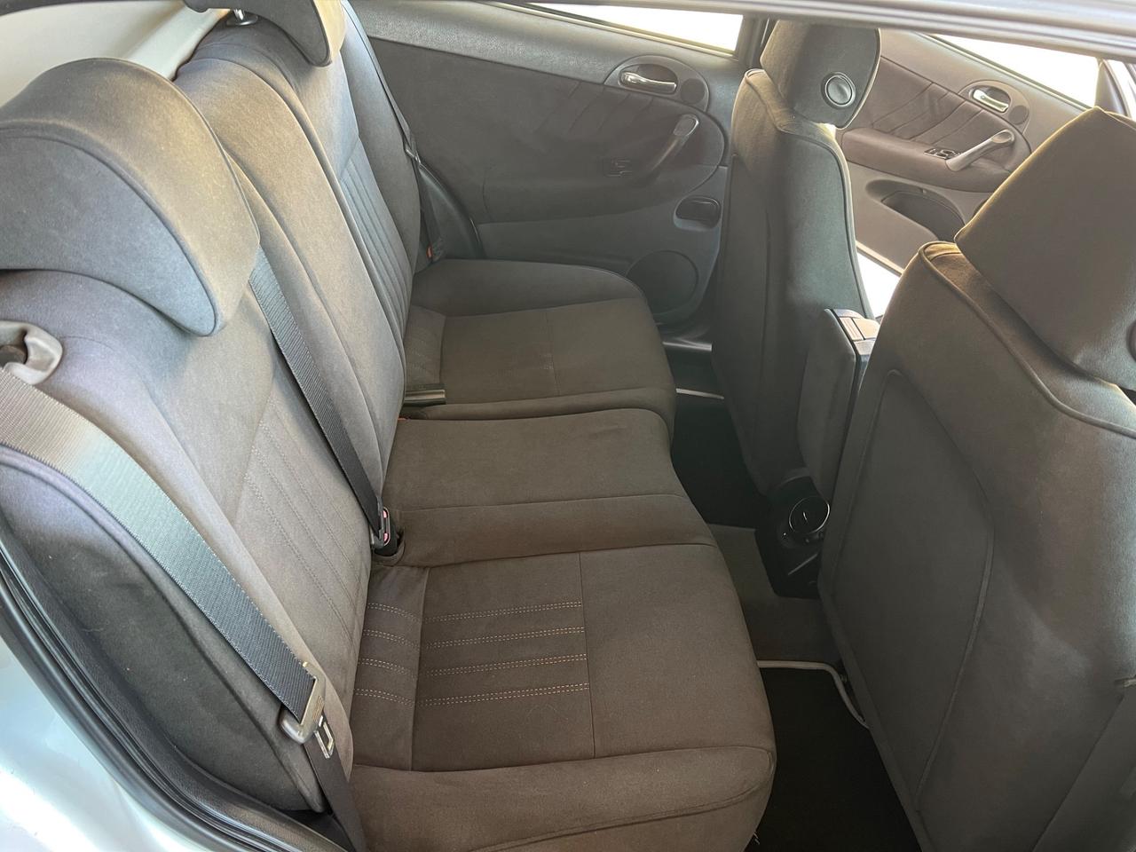 Alfa Romeo 147 1.9 JTD (120) 5 porte Moving