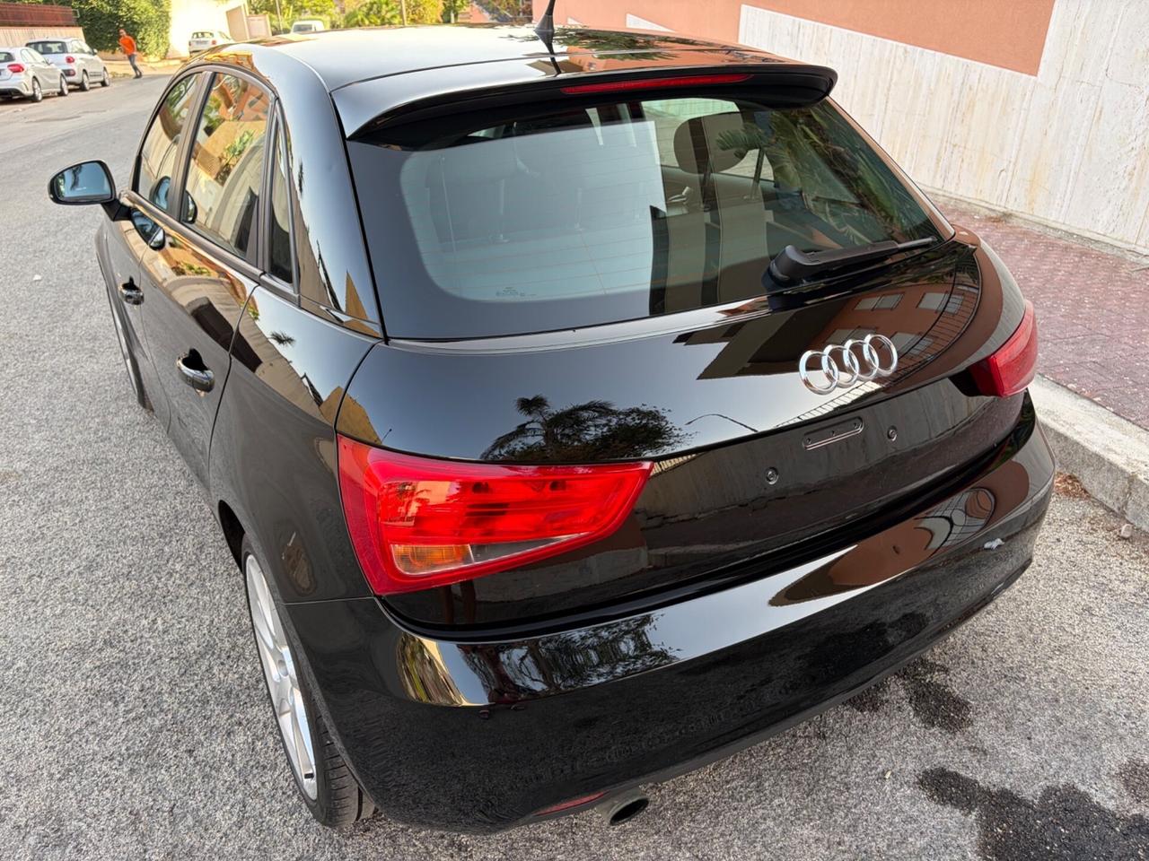 Audi A1 1.2 TFSI Ambition s-line