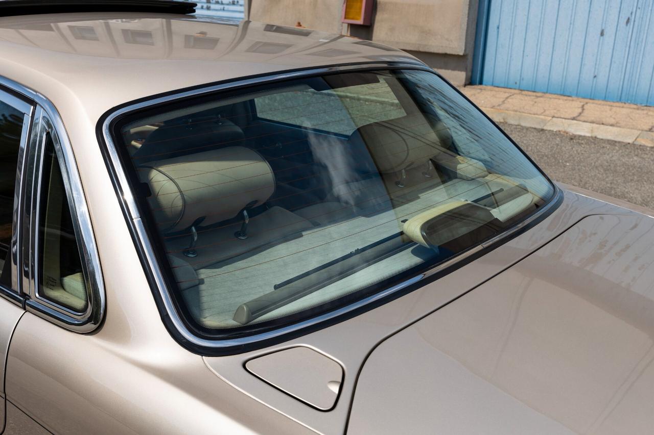 Daimler Super V8 XJ X300* LWB * Topaz con interni Cashmere* Meravigliosa*