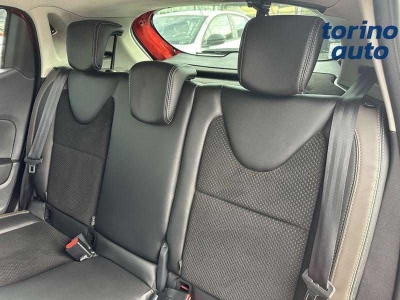 Renault Clio Clio TCe 12V 90CV Start&Stop 5 porte Energy Intens