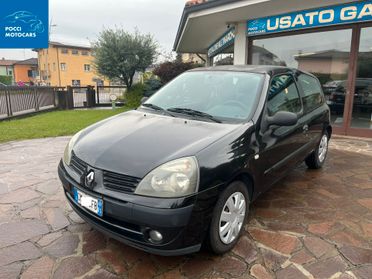 Renault Clio 1.2 16V cat 3 porte Confort Dynamique