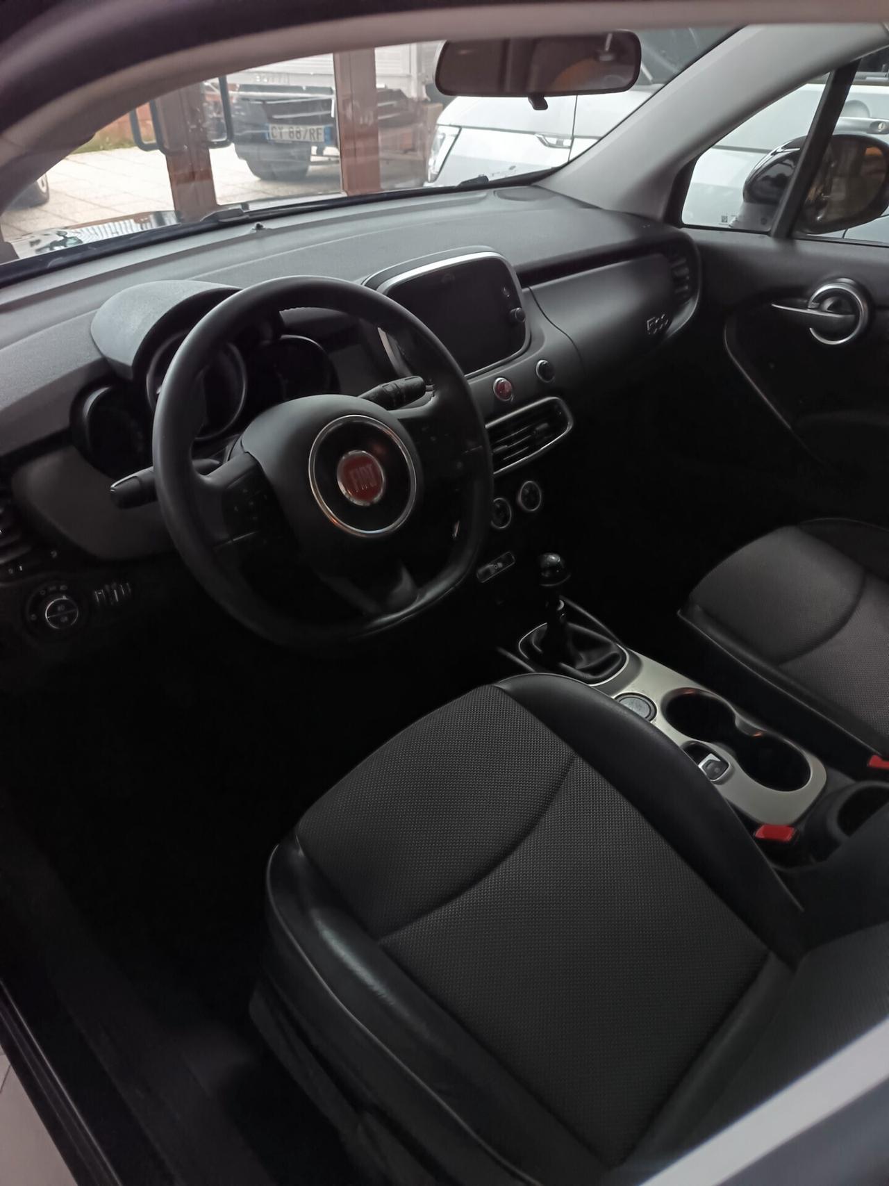 Fiat 500X 1.3 MultiJet 95 CV city cross Autocarro