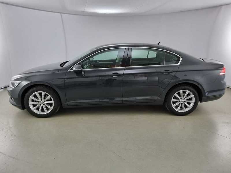 VOLKSWAGEN PASSAT 2.0 TDI 110kW Business BMT DSG 4 PORTE