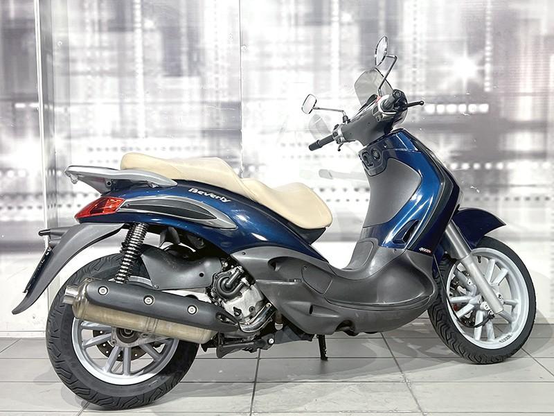 Piaggio Beverly 400