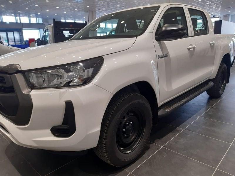 Toyota Hilux 2.8 D-4D 4WD 4 porte Double Cab Comfort