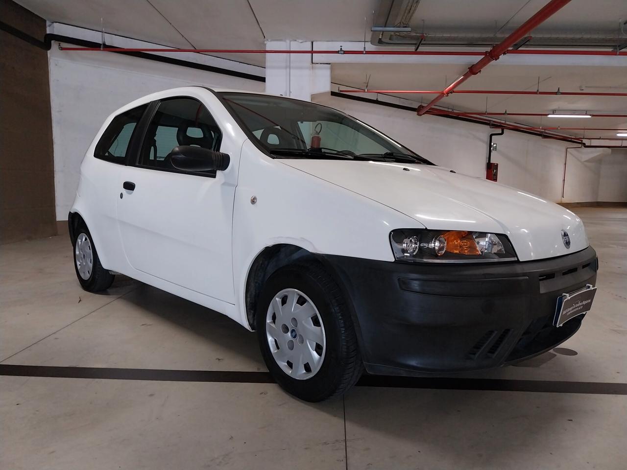 Fiat Punto 1.2i cat 3 porte ELX - ok neopatentati