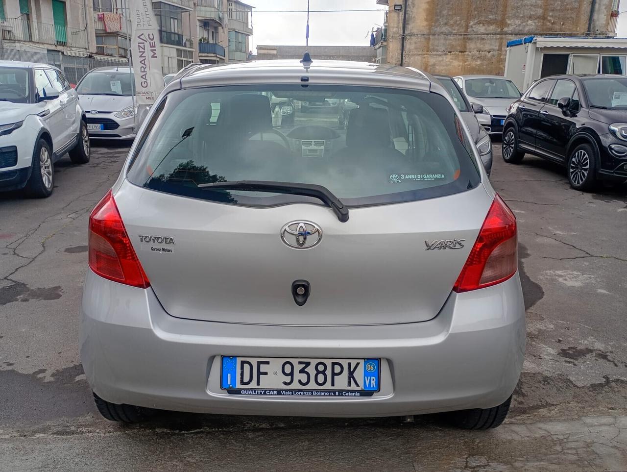 TOYOTA YARIS SOLI 100.000 KM 1.4 DIESEL UNICOPROPRIETARIO