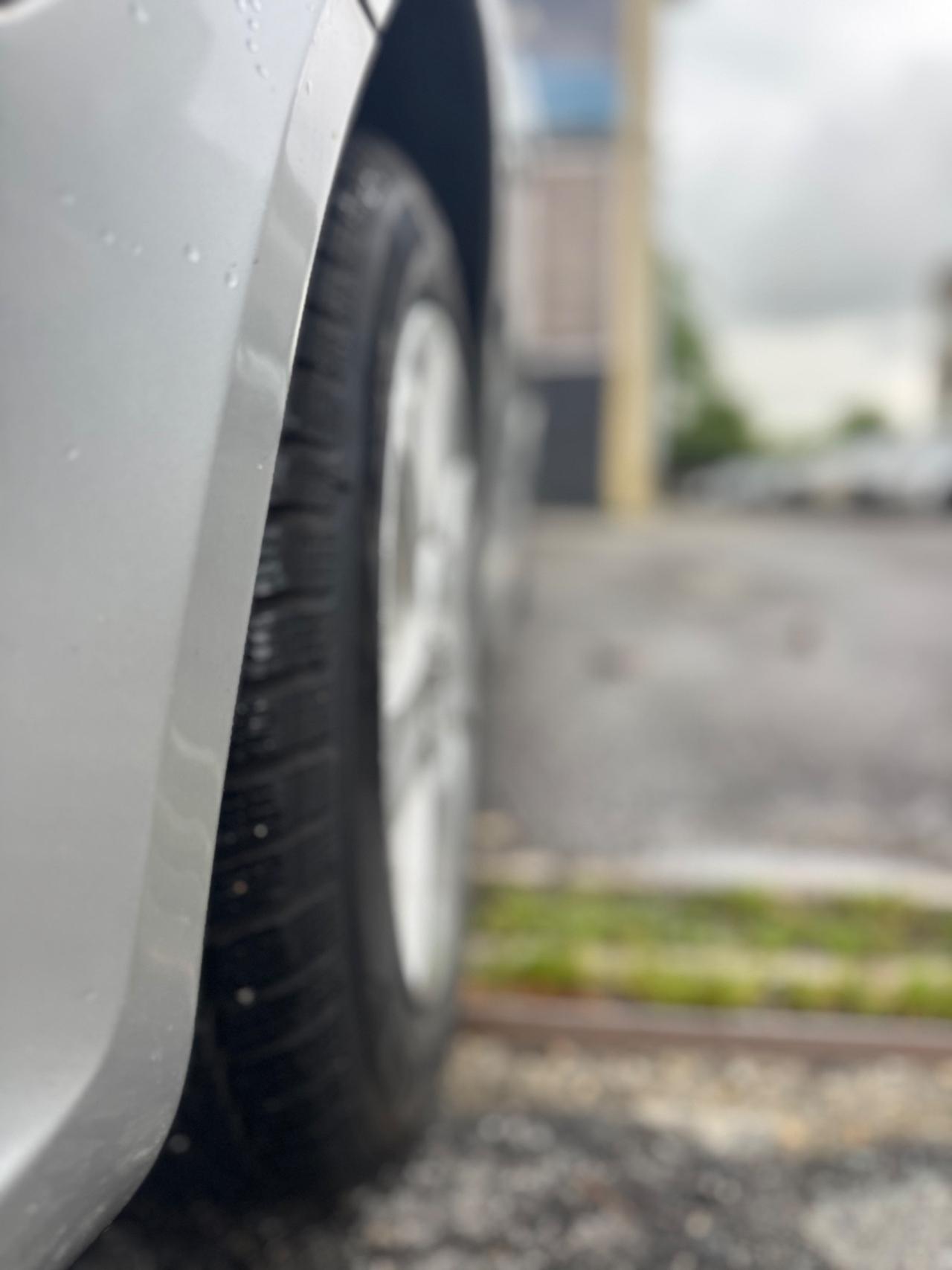 Peugeot 1007 1.4 HDi Sporty neopatentati