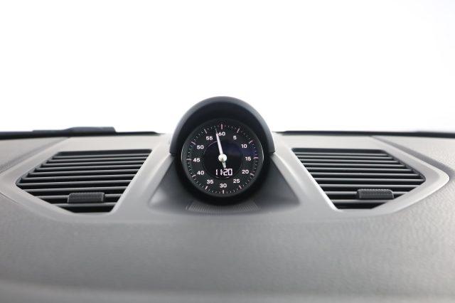 PORSCHE 911 911 Carrera