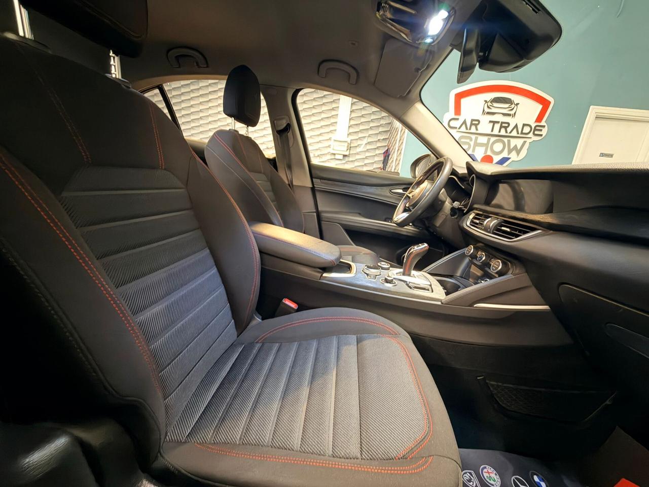 Alfa Romeo Stelvio 2.2 Turbodiesel 160 CV AT8 RWD Business 2021